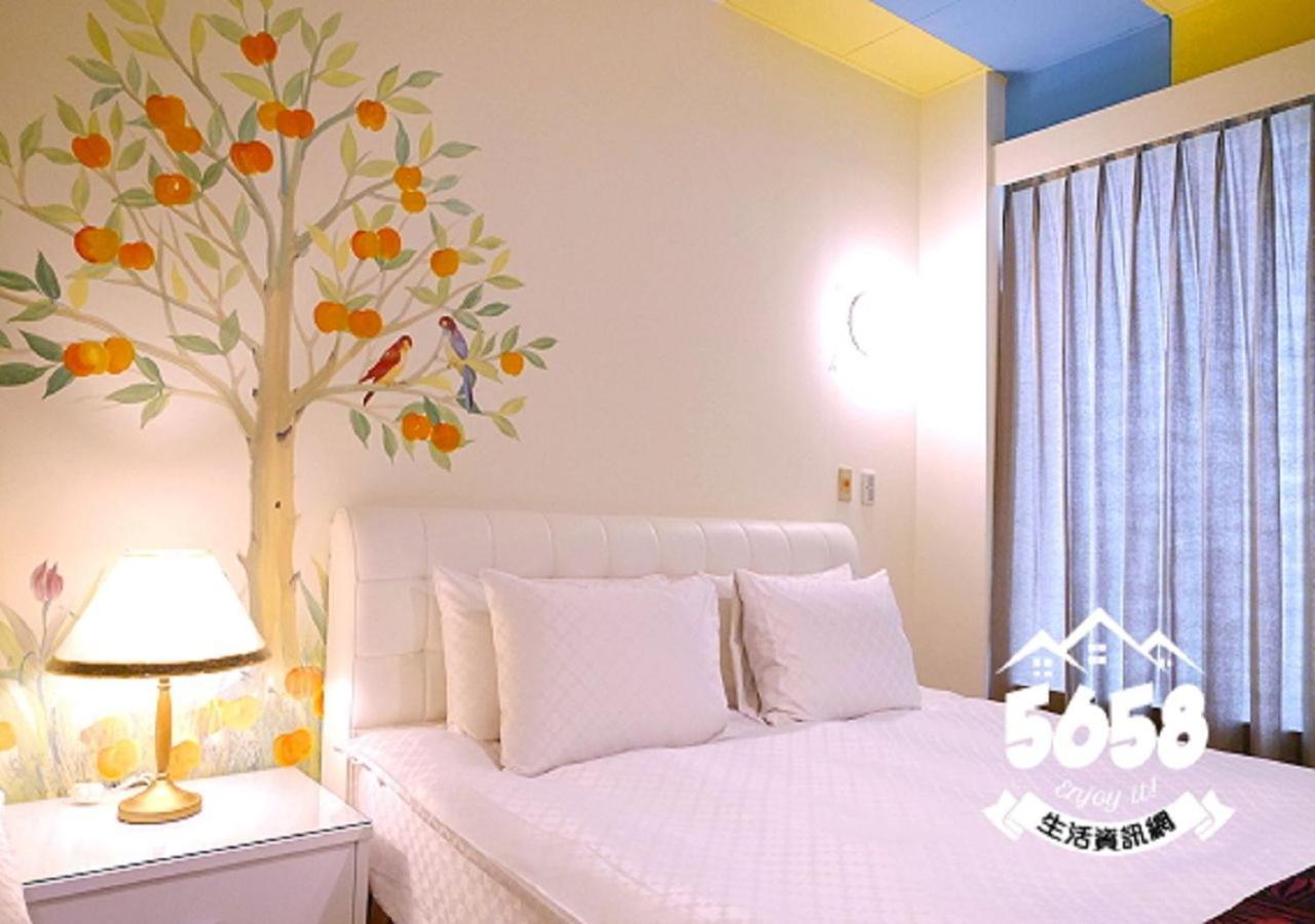 85 Eagle Hotel Kaohsiung Buitenkant foto